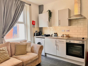 Adelaide Gardens Apartment 2